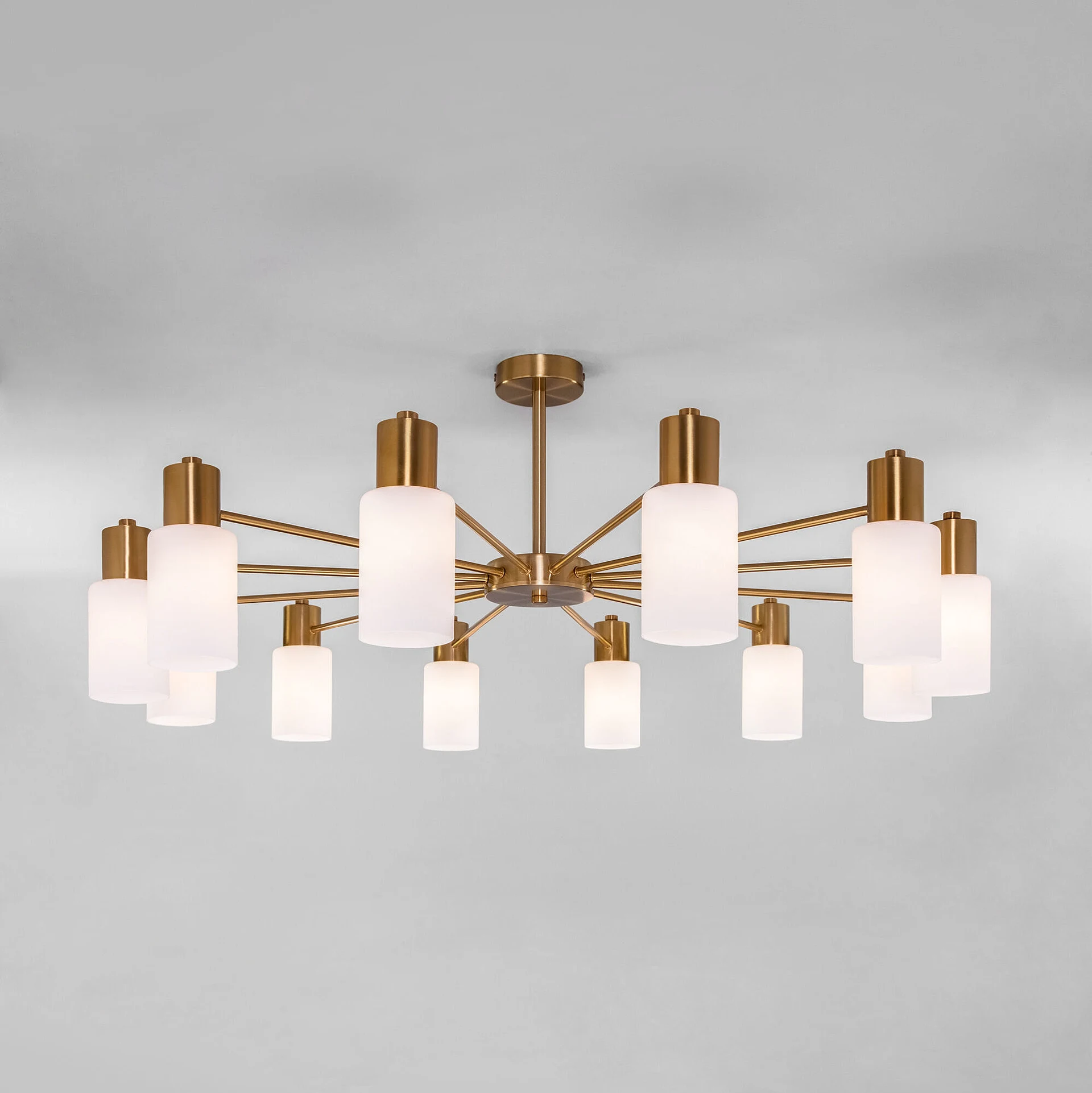 Потолочная люстра Eurosvet Vegga 70160/12 латунь Smart