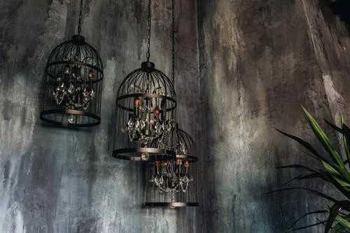 ЗАЛ ЧЕРНАЯ КЛАССИКА