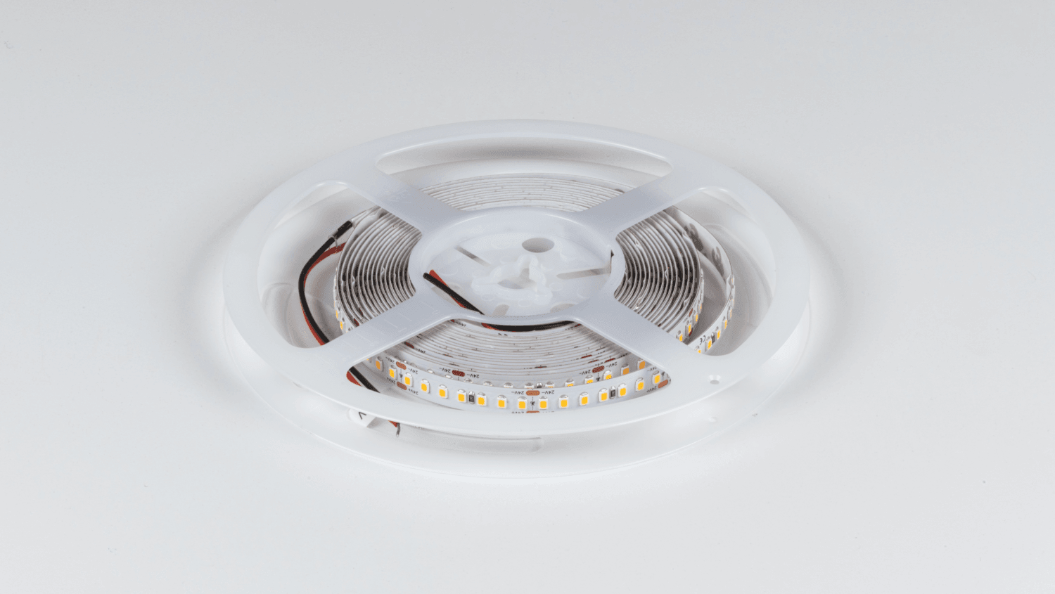 LED лента SWG DesignLed DSG2168 DSG2168-24-WW-33