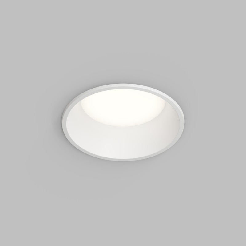 Точечный встраиваемый влагозащищенный светильник TRIM DK2450-WH